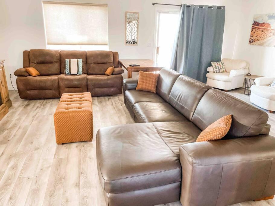 Private View On The Lake Side Of 95! Sleeps 16 Lake Havasu City Exterior foto