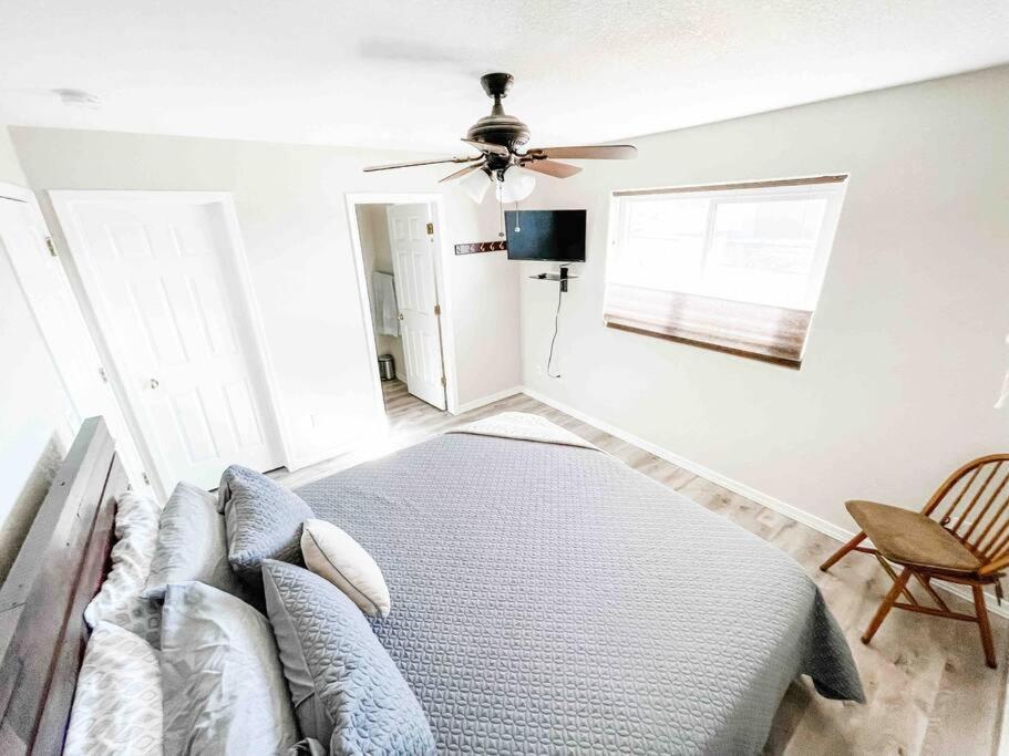 Private View On The Lake Side Of 95! Sleeps 16 Lake Havasu City Exterior foto